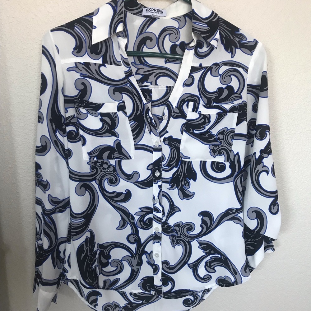 Women’s Express dress shirt ex small